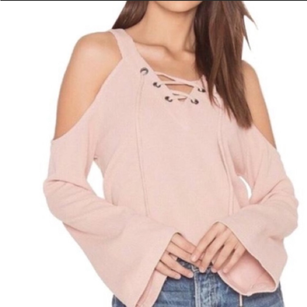 *****Brand New W/O Tag***** Women’s Cold Shoulder Knit Sweater